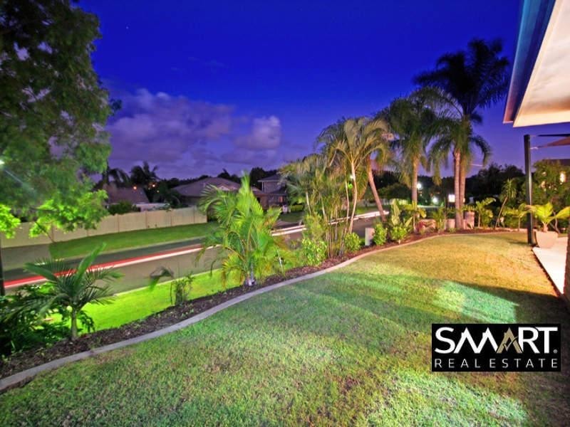 1 Highview Place, Parkwood QLD 4214