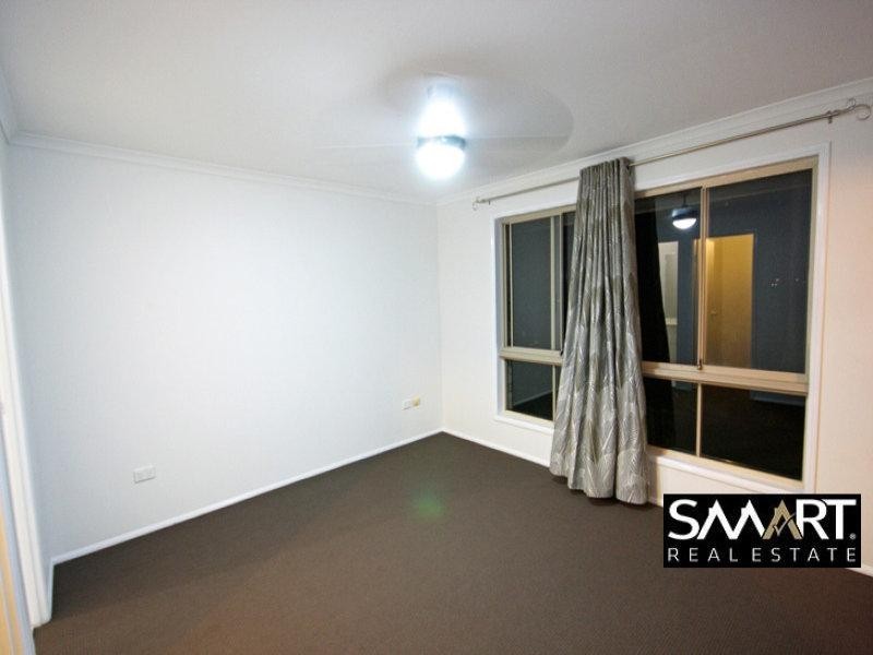 1 Highview Place, Parkwood QLD 4214