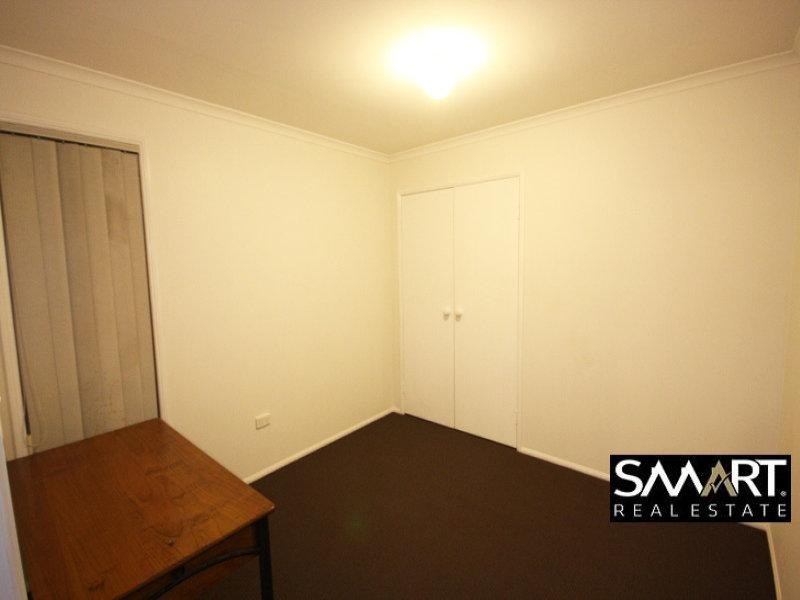 1 Highview Place, Parkwood QLD 4214