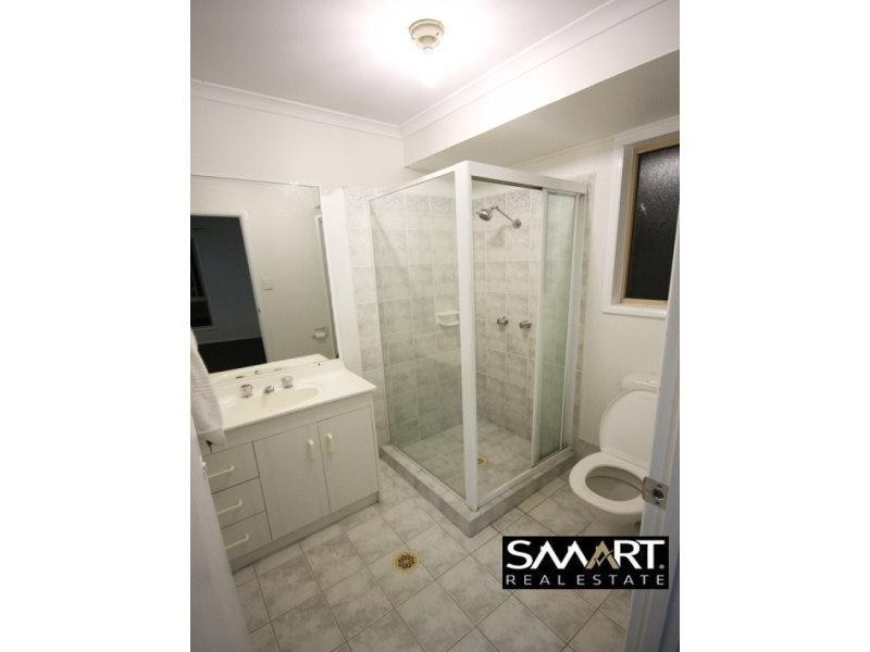 1 Highview Place, Parkwood QLD 4214