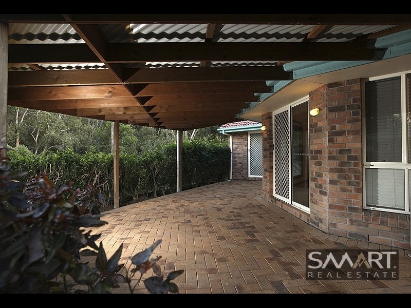 4 Watergum Parade, Molendinar QLD 4214
