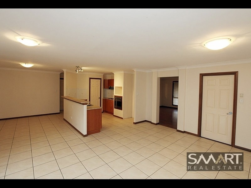4 Watergum Parade, Molendinar QLD 4214