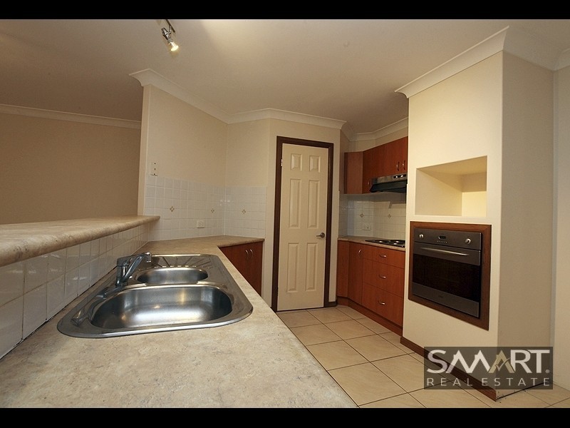 4 Watergum Parade, Molendinar QLD 4214