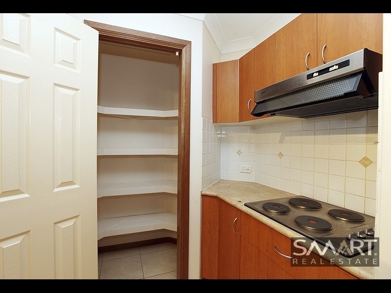 4 Watergum Parade, Molendinar QLD 4214