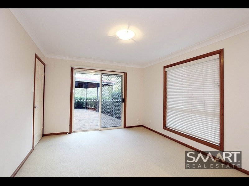 4 Watergum Parade, Molendinar QLD 4214