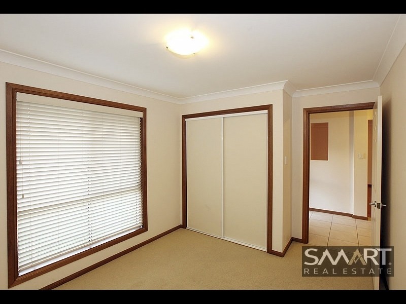 4 Watergum Parade, Molendinar QLD 4214