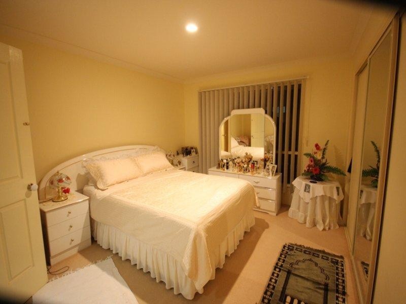 112A Pohlman Street, Southport QLD 4215