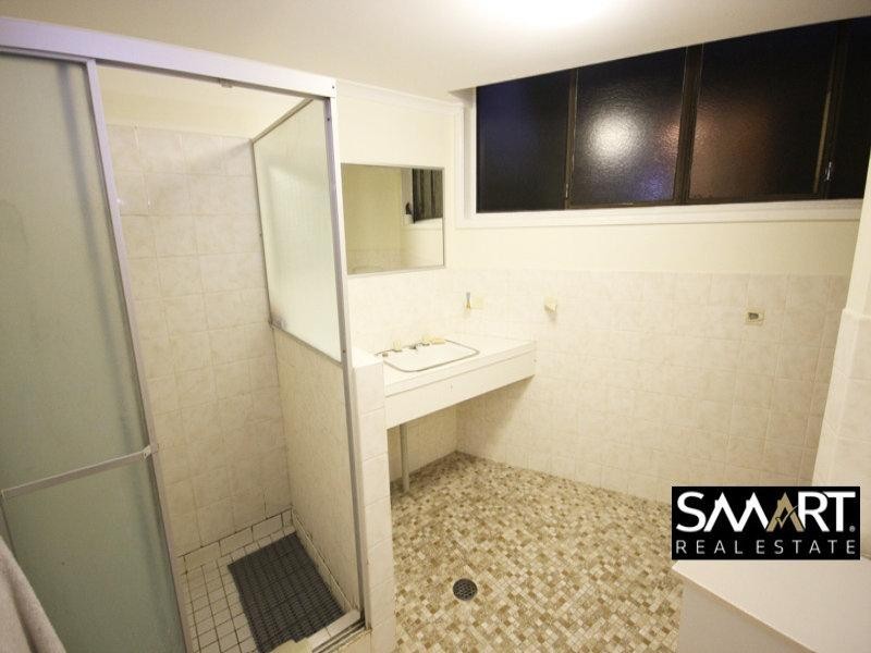 3/19 Leonard Avenue, Surfers Paradise QLD 4217