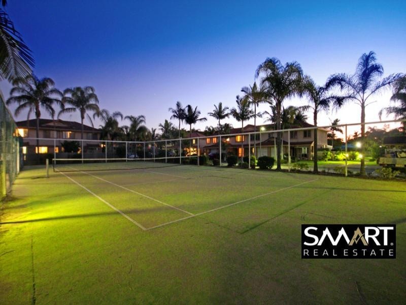 147/31 Usher Avenue, Labrador QLD 4215