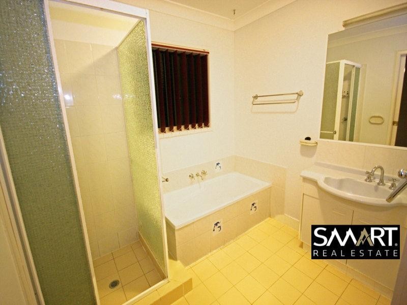 147/31 Usher Avenue, Labrador QLD 4215