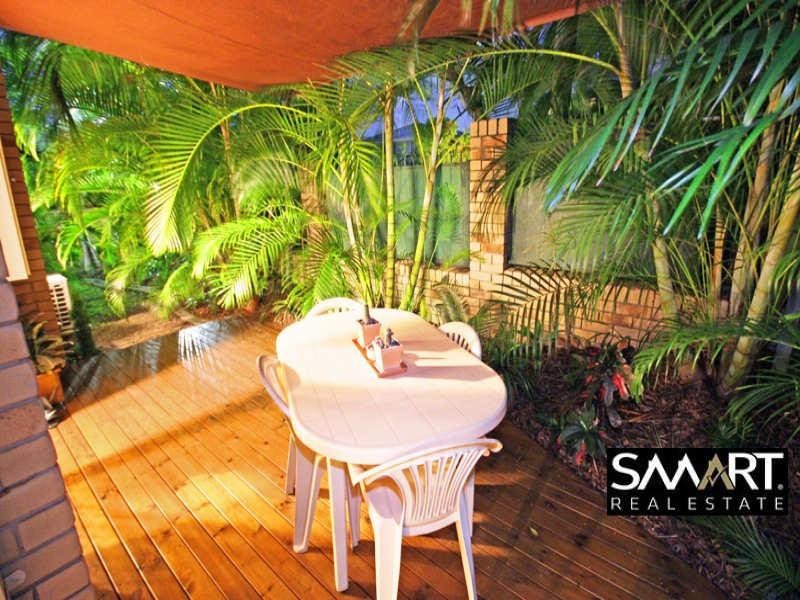 106 Pohlman Street, Southport QLD 4215