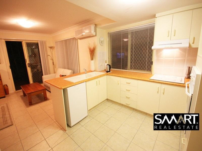 106 Pohlman Street, Southport QLD 4215