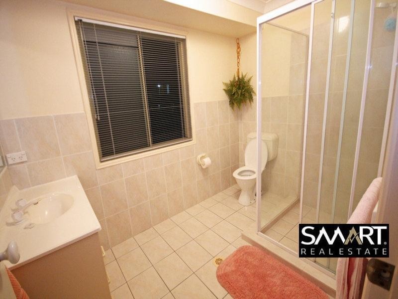 106 Pohlman Street, Southport QLD 4215