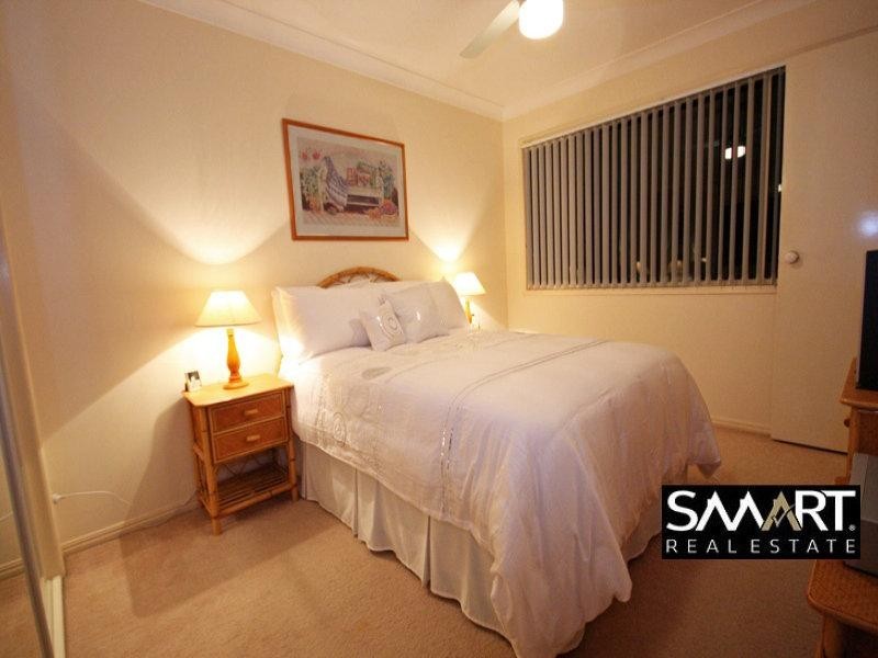 106 Pohlman Street, Southport QLD 4215