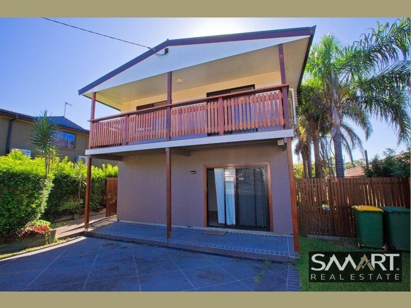 118 Wilson Street, Labrador QLD 4215