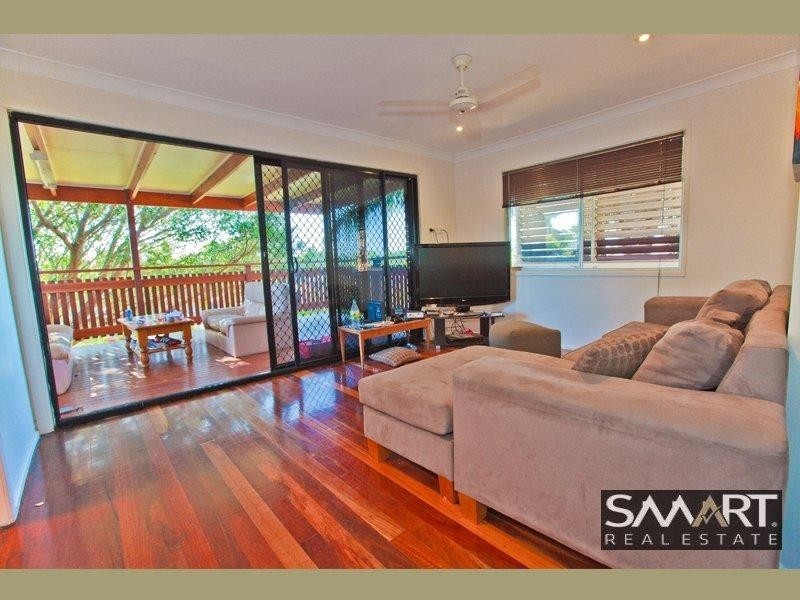 118 Wilson Street, Labrador QLD 4215