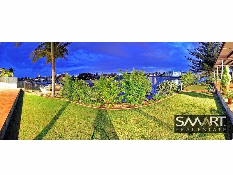 13 Beverley Crescent, Broadbeach Waters QLD 4218