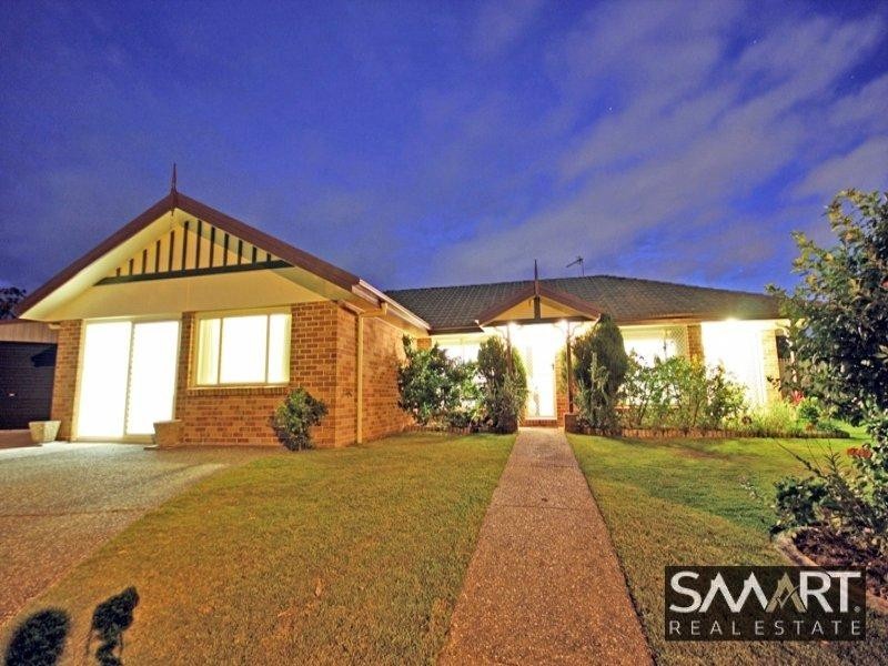 27 Marilyn Monroe Court, Parkwood QLD 4214