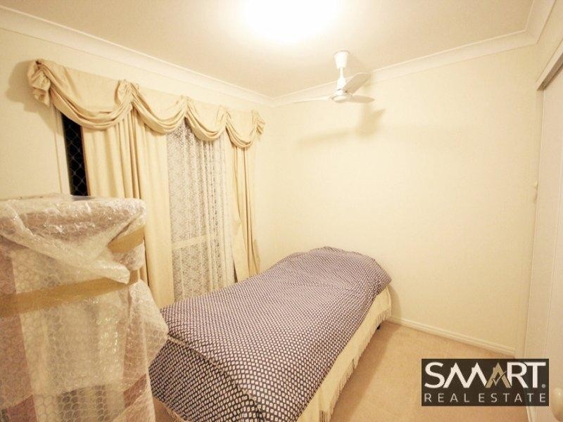 27 Marilyn Monroe Court, Parkwood QLD 4214