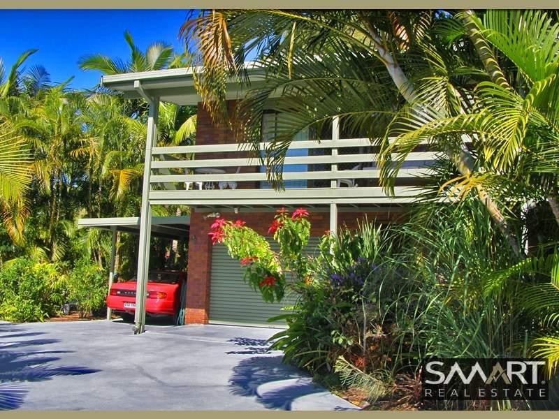 10 Hoffschildt Drive, Currumbin Waters QLD 4223