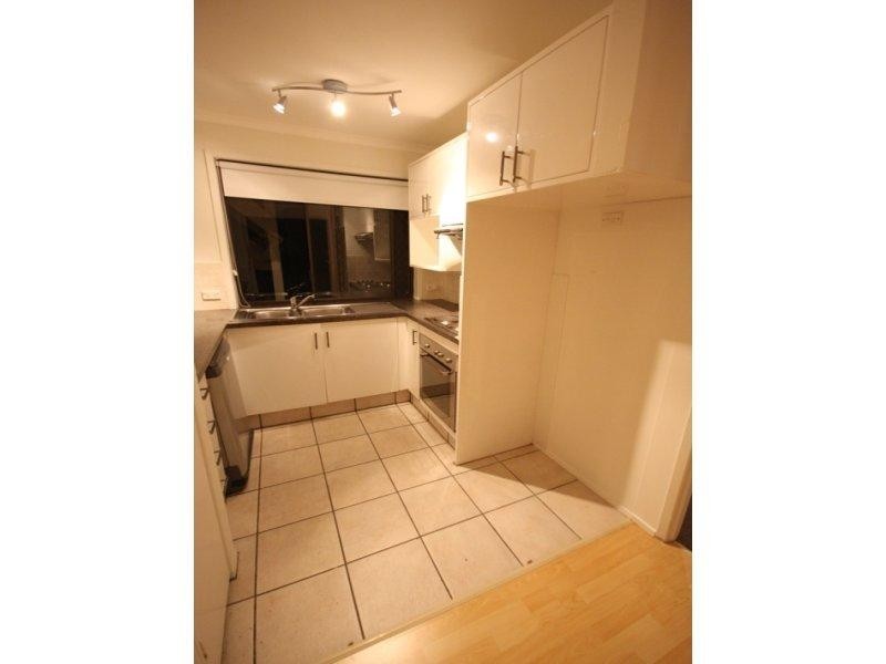 11 Hamersley Way, Worongary QLD 4213