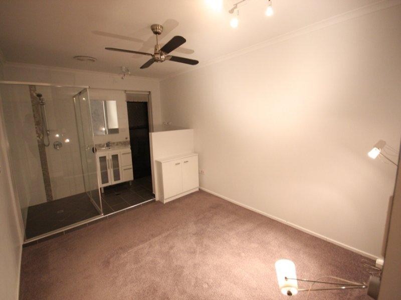 11 Hamersley Way, Worongary QLD 4213
