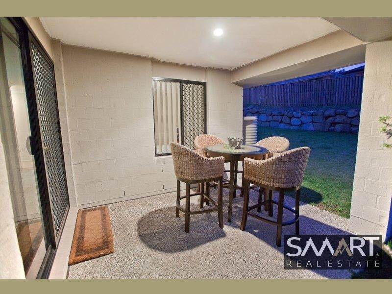 52 Wunburra Circle, Pacific Pines QLD 4211