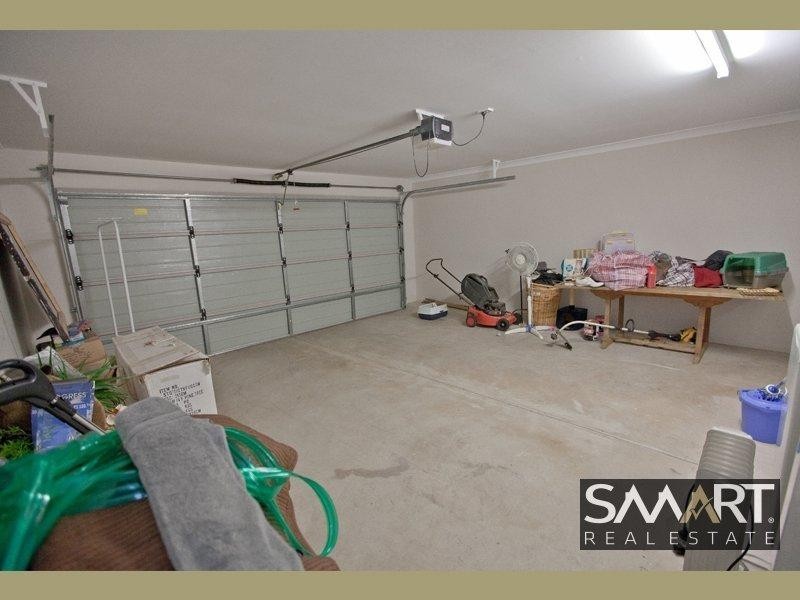 52 Wunburra Circle, Pacific Pines QLD 4211