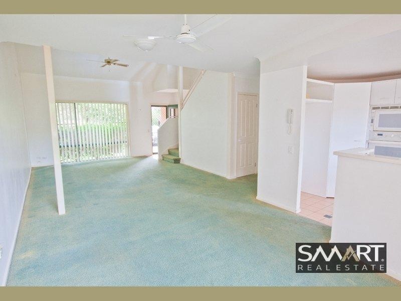 228/125 Hansford Road, Coombabah QLD 4216