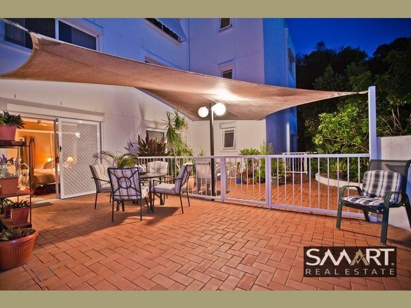 Chevron Island QLD 4217