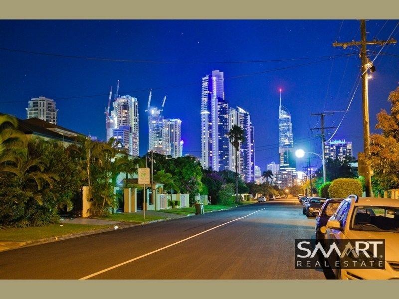 Chevron Island QLD 4217