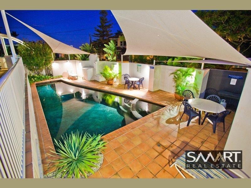 Chevron Island QLD 4217