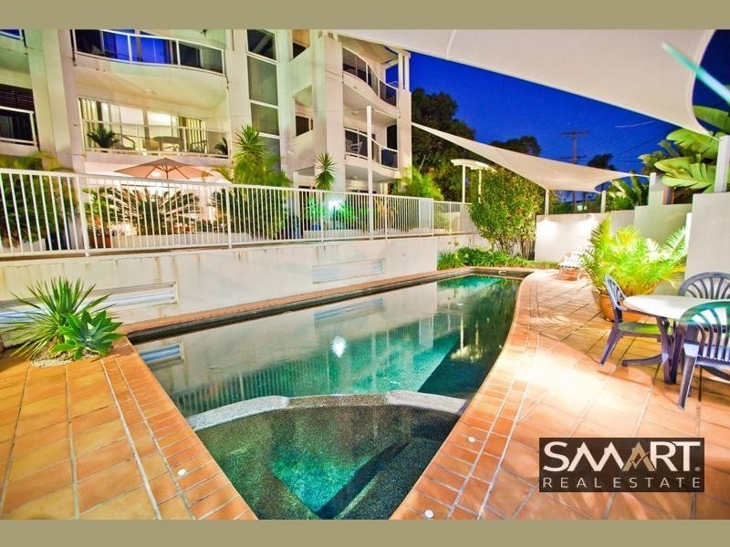 Chevron Island QLD 4217