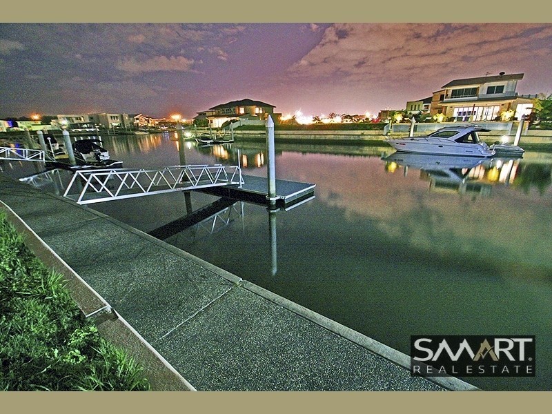 24 North Quay Drive, Biggera Waters QLD 4216