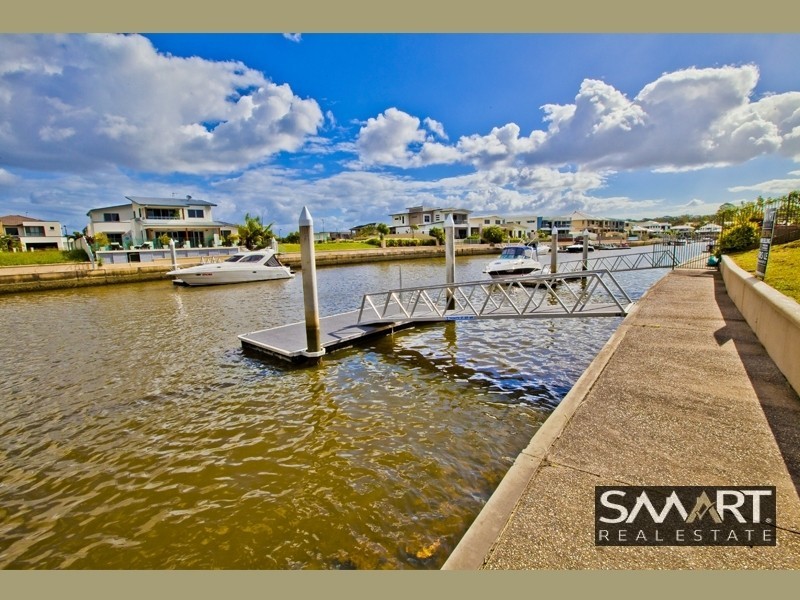 24 North Quay Drive, Biggera Waters QLD 4216