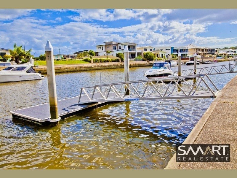 24 North Quay Drive, Biggera Waters QLD 4216