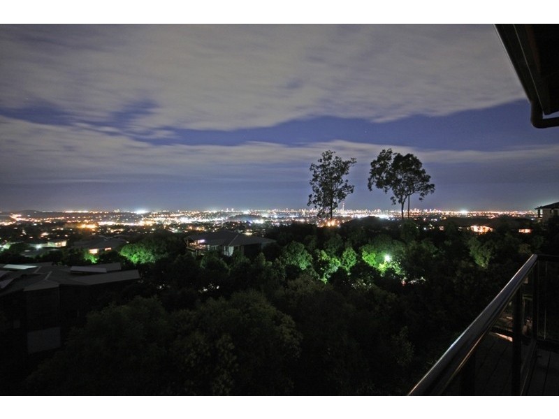 25/2 Ridgeline Way, Highland Park QLD 4211