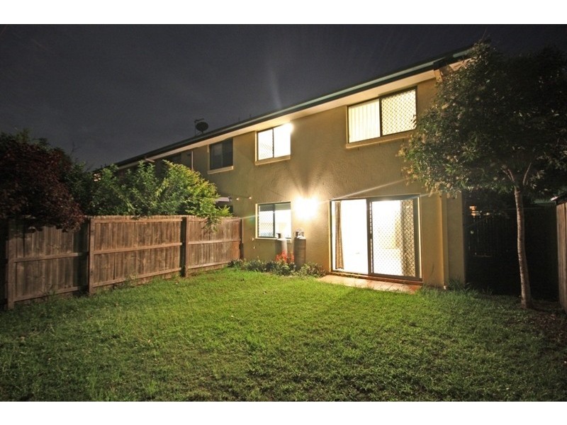 8/28 Ancona Street, Carrara QLD 4211