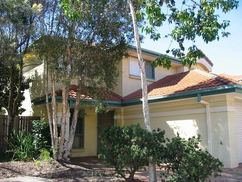 8/28 Ancona Street, Carrara QLD 4211