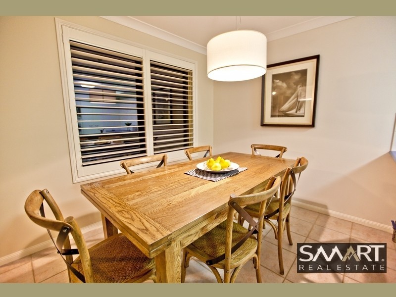 26 Daintree Drive, Parkwood QLD 4214
