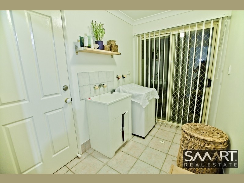 26 Daintree Drive, Parkwood QLD 4214