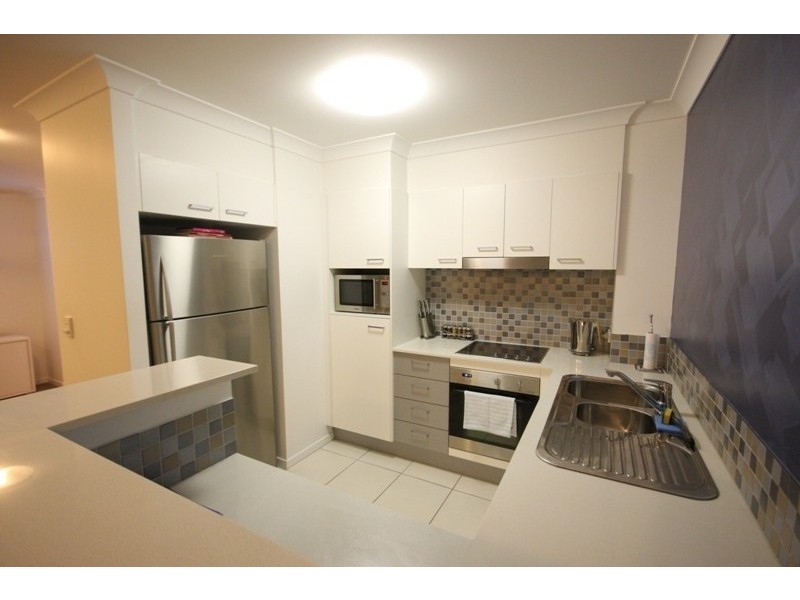 17/15 Lloyd Street, Southport QLD 4215