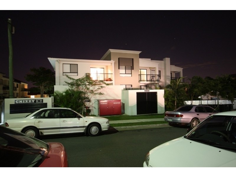 17/15 Lloyd Street, Southport QLD 4215