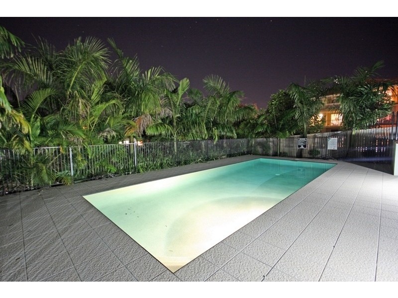 17/15 Lloyd Street, Southport QLD 4215