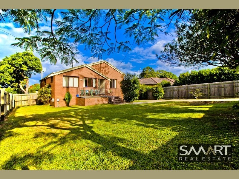 121 Turpin Road, Labrador QLD 4215