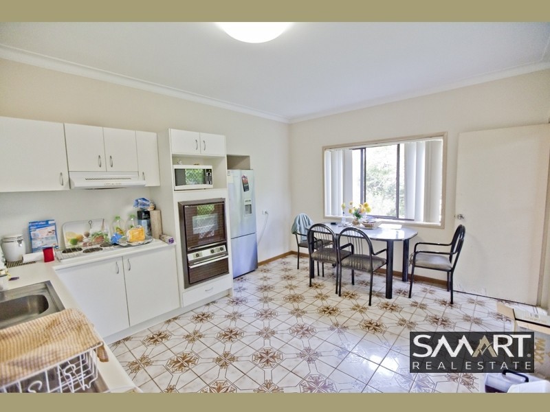 121 Turpin Road, Labrador QLD 4215