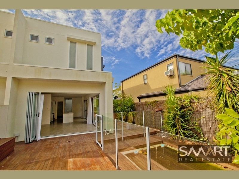 1/76 Heeb Street, Benowa QLD 4217