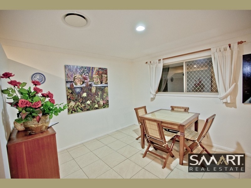 22 Jamieson Drive, Parkwood QLD 4214