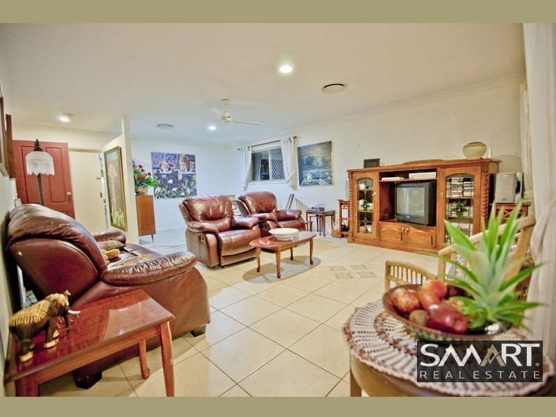 22 Jamieson Drive, Parkwood QLD 4214