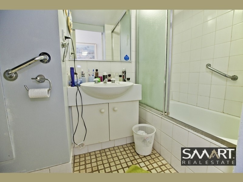 1004 & 1005/3458 Main Beach Parade, Surfers Paradise QLD 4217